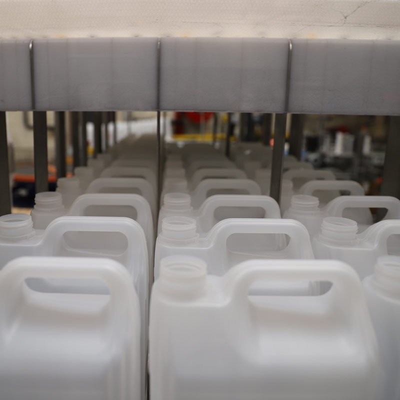 bidons-conditionnement_packaging can